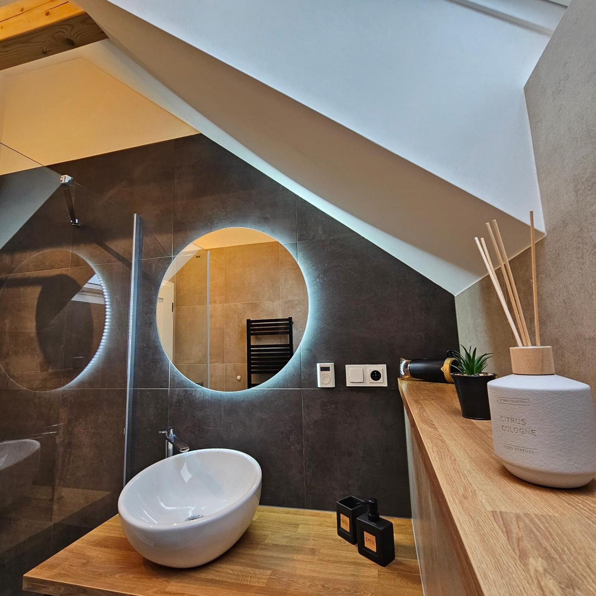 Pod Vinohradem - Apartmany & Vinne Sklepy Mutěnice Exteriér fotografie