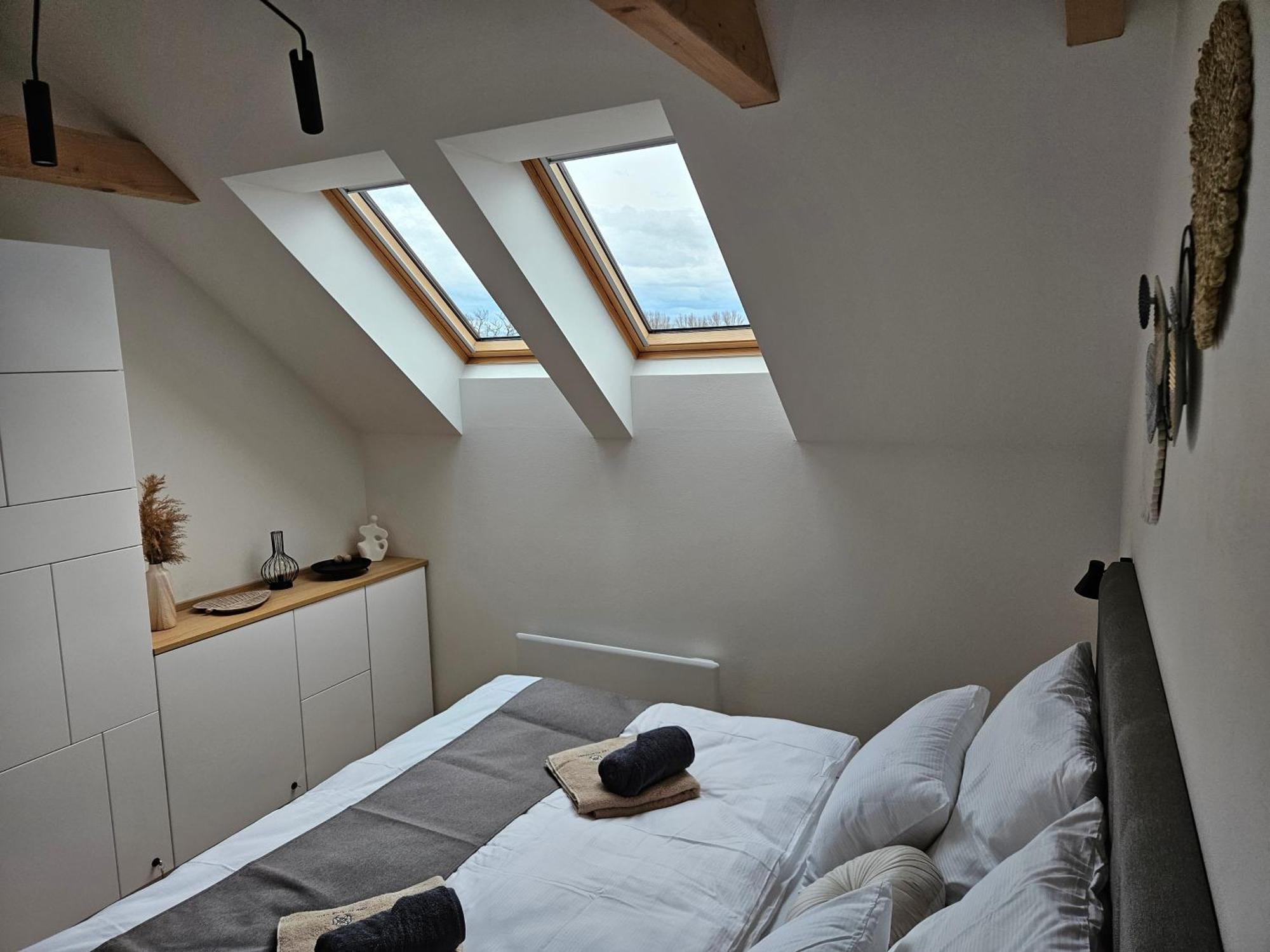 Pod Vinohradem - Apartmany & Vinne Sklepy Mutěnice Exteriér fotografie